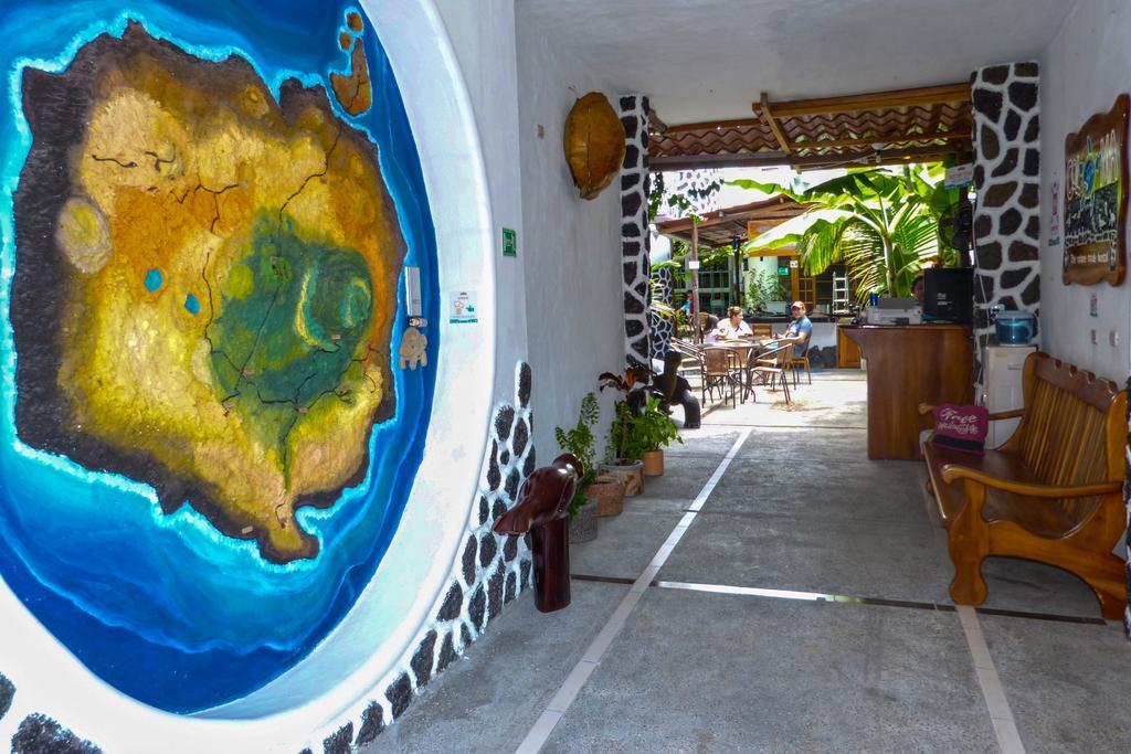 Hotel Coloma Galapagos Puerto Ayora  Buitenkant foto