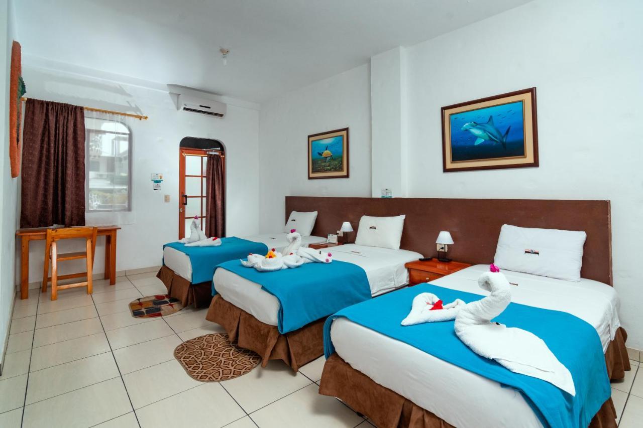 Hotel Coloma Galapagos Puerto Ayora  Buitenkant foto