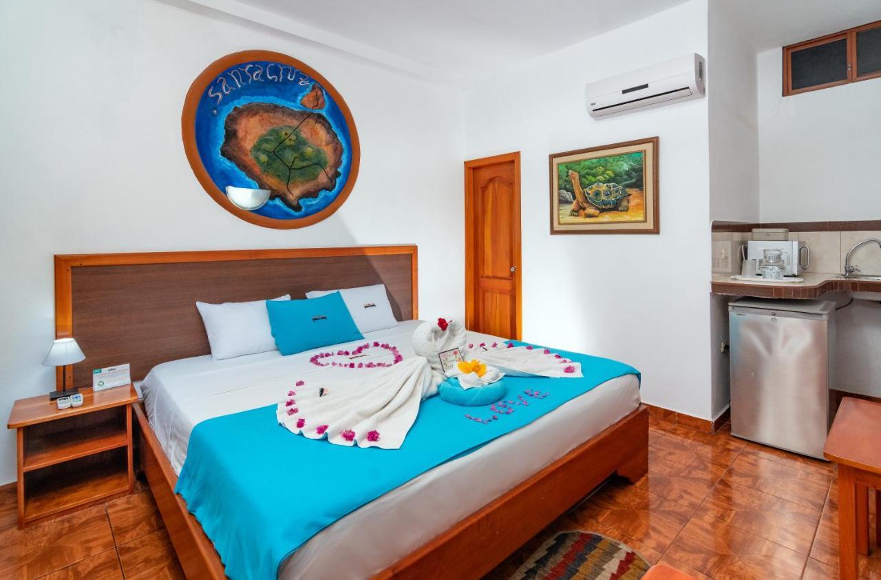 Hotel Coloma Galapagos Puerto Ayora  Buitenkant foto