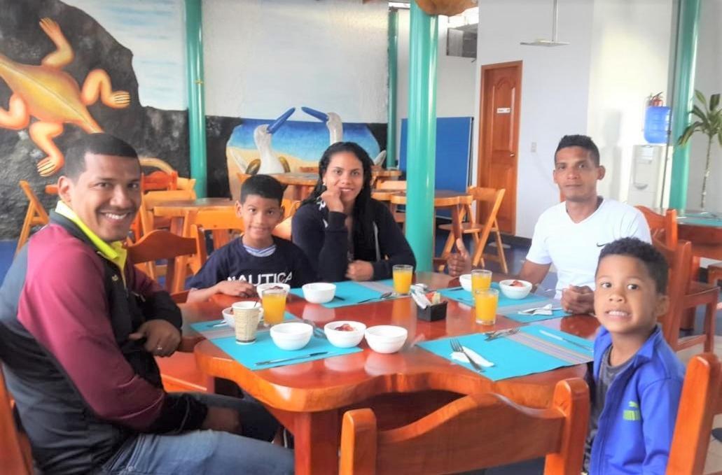 Hotel Coloma Galapagos Puerto Ayora  Buitenkant foto