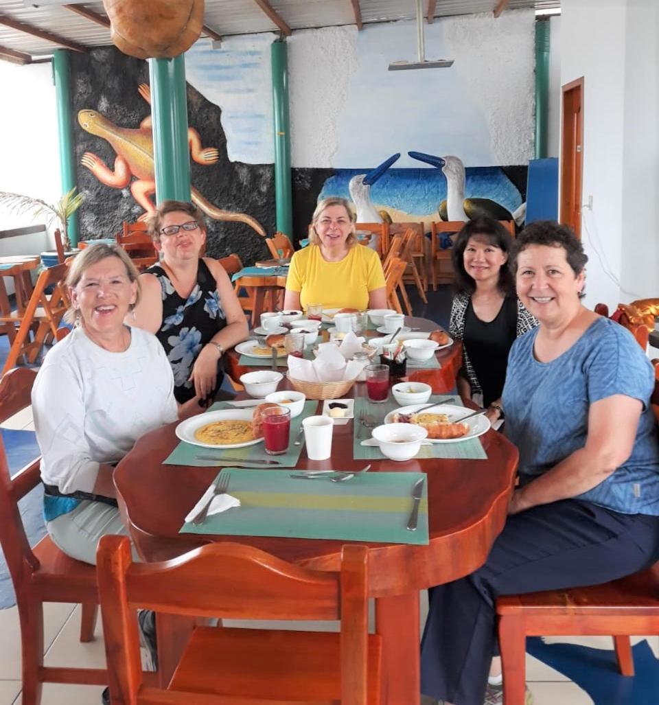 Hotel Coloma Galapagos Puerto Ayora  Buitenkant foto